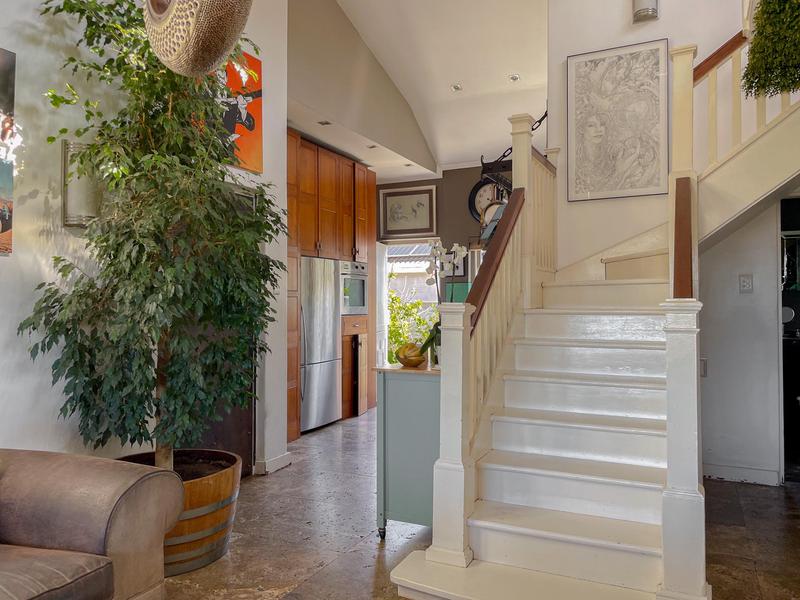 2 Bedroom Property for Sale in Green Point Western Cape